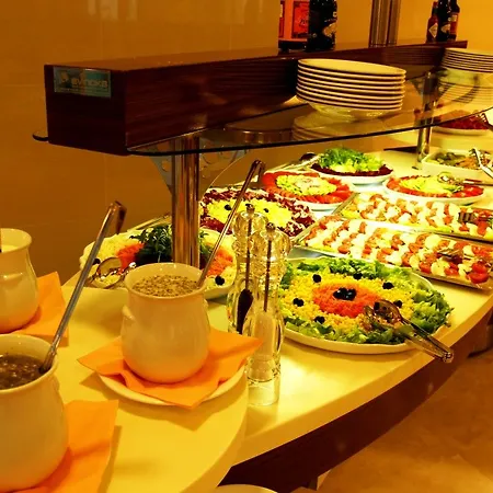 Hotell Quercus 4*