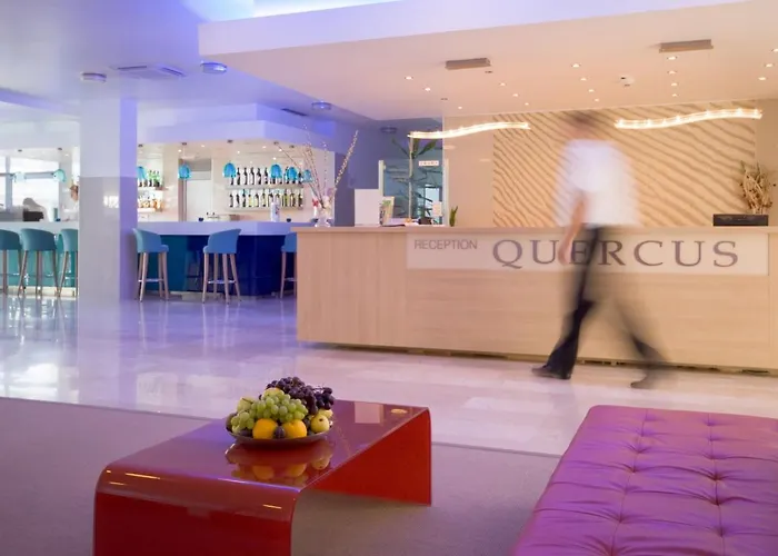 Quercus Drvenik (Split-Dalmatia)