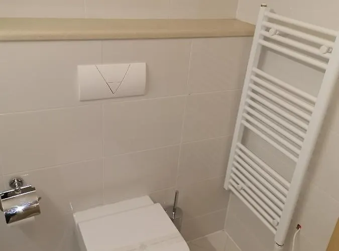 Quercus Hotel Drvenik (Split-Dalmatia)